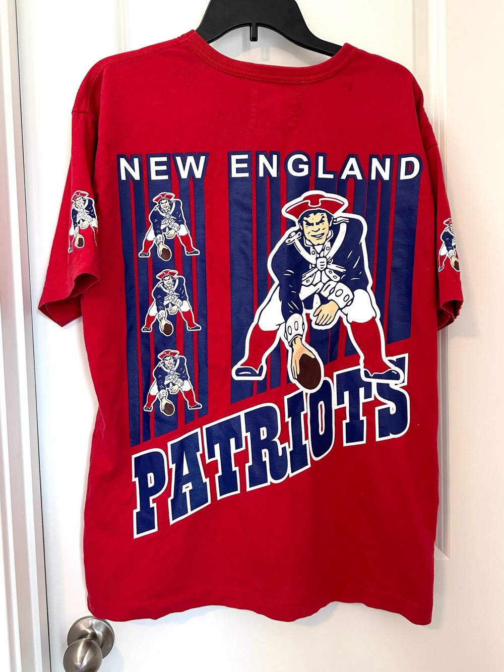 NFL Red Vintage Logo Crewneck Tee - Picture 5 of 7